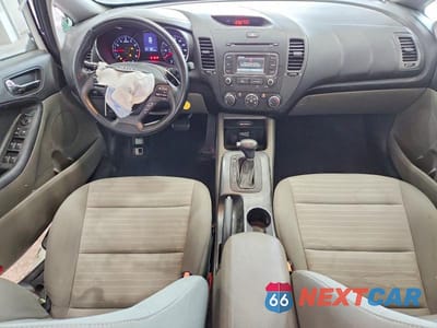 Zdjęcie 8 z 13 samochodu: 2015 KIA FORTE EX VIN:KNAFX4A87F5291512 - miniatura