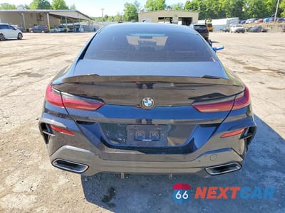 Zdjęcie 6 z 12 samochodu: 2022 BMW 840XI VIN:WBAGV4C01NCJ13106 - miniatura