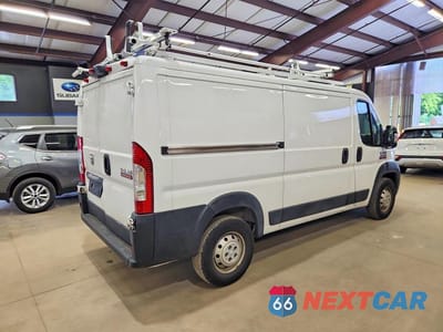 Trzecie zdjęcie samochodu z tyłu: 2019 RAM PROMASTER 1500 1500 STANDARD VIN:3C6TRVAG1KE514033 - miniatura