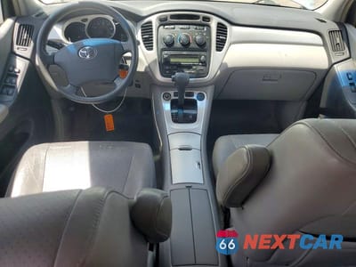 Zdjęcie 8 z 12 samochodu: 2006 TOYOTA HIGHLANDER BASE VIN:JTEGD21A760142842 - miniatura