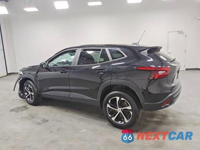 Drugie zdjęcie samochodu z przodu: 2025 CHEVROLET TRAX 1RS VIN:KL77LGEP1SC168801 - miniatura