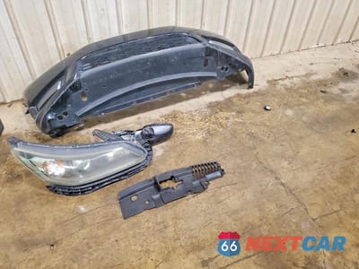 Zdjęcie 13 z 14 samochodu: 2006 HONDA CR-V EX VIN:JHLRD78866C037708 - miniatura