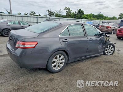 Trzecie zdjęcie samochodu z tyłu: 2010 TOYOTA CAMRY LE VIN:4T4BF3EK5AR081592 - miniatura