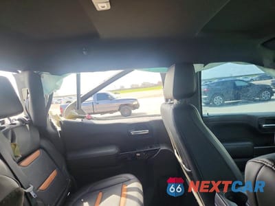 Zdjęcie 10 z 12 samochodu: 2019 GMC SIERRA K1500 AT4 VIN:3GTP9EEL0KG126796 - miniatura