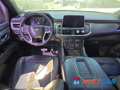 Zdjęcie 9 z 13 samochodu: 2021 CHEVROLET SUBURBAN C1500 LT VIN:1GNSCCKD9MR319441 - miniatura
