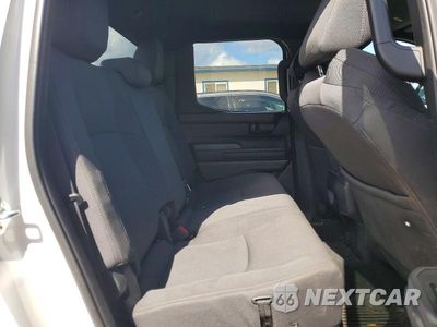 Zdjęcie 10 z 12 samochodu: 2025 TOYOTA TACOMA SR VIN:3TYKD5HN2ST030258 - miniatura