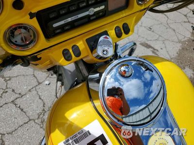 Zdjęcie 8 z 10 samochodu: 2005 HARLEY-DAVIDSON FLHTCSE2 VIN:1HD1PKE155Y956465 - miniatura