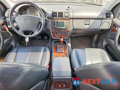 Zdjęcie 8 z 12 samochodu: 2001 MERCEDES-BENZ ML 430 VIN:4JGAB72E21A280348 - miniatura
