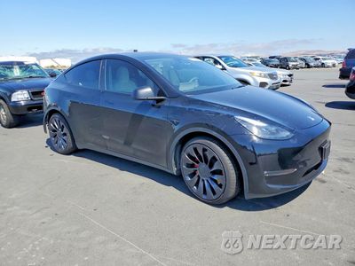 Czwarte zdjęcie samochodu z boku: 2024 TESLA MODEL Y VIN:7SAYGDEF6RF080621 - miniatura