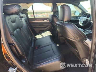 Zdjęcie 10 z 12 samochodu: 2025 JEEP GRAND CHEROKEE LIMITED VIN:1C4RJHBG2SC337171 - miniatura