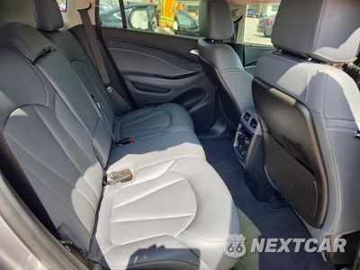 Zdjęcie 11 z 14 samochodu: 2019 BUICK ENVISION PREMIUM II VIN:LRBFX4SX0KD010027 - miniatura