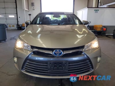Piąte zdjęcie samochodu w środku: 2015 TOYOTA CAMRY HYBRID XLE VIN:4T1BD1FK2FU142245 - miniatura