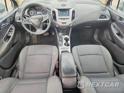 Zdjęcie 8 z 12 samochodu: 2016 CHEVROLET CRUZE LS VIN:1G1BC5SMXG7275995 - miniatura
