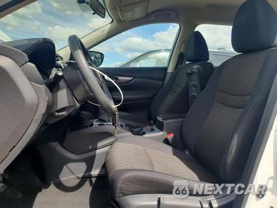 Zdjęcie 7 z 13 samochodu: 2017 NISSAN ROGUE S VIN:5N1AT2MT0HC779465 - miniatura