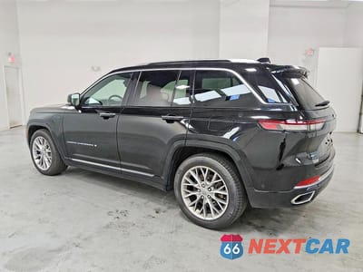 Drugie zdjęcie samochodu z przodu: 2022 JEEP GRAND CHEROKEE SUMMIT 4XE VIN:1C4RJYE61N8760088 - miniatura