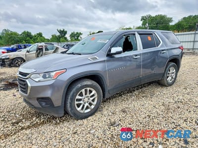 2018 CHEVROLET TRAVERSE LS 1GNERFKW9JJ227576 - główne zdjęcie licytacji z USA - miniatura