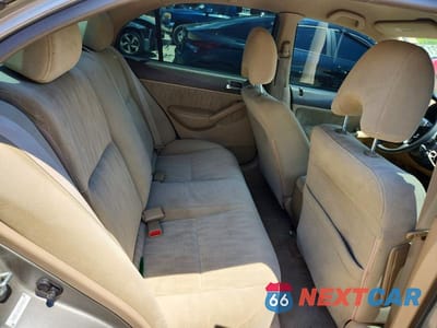 Zdjęcie 10 z 12 samochodu: 2003 HONDA CIVIC LX VIN:2HGES16623H598014 - miniatura