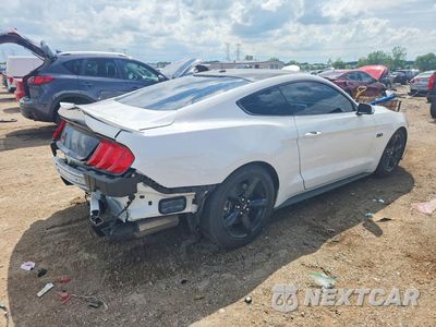 Trzecie zdjęcie samochodu z tyłu: 2019 FORD MUSTANG GT VIN:1FA6P8CF6K5174350 - miniatura