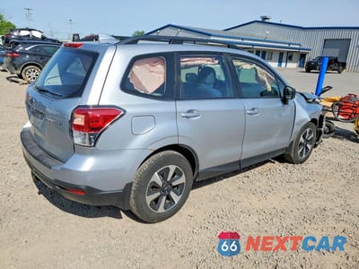 Trzecie zdjęcie samochodu z tyłu: 2018 SUBARU FORESTER 2.5I VIN:JF2SJABC4JH451620 - miniatura