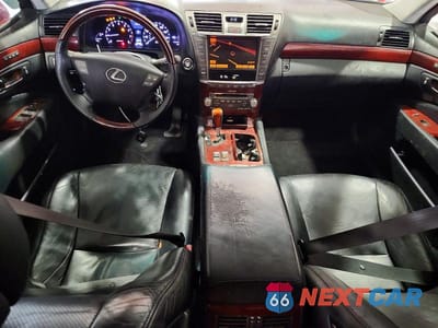 Zdjęcie 8 z 13 samochodu: 2010 LEXUS LS 460L VIN:JTHDL5EF0A5002773 - miniatura