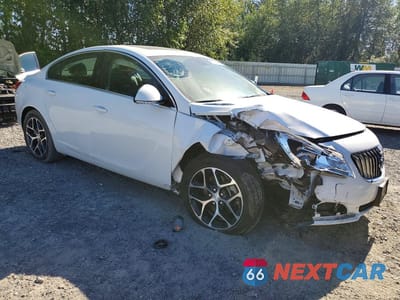 Czwarte zdjęcie samochodu z boku: 2017 BUICK REGAL SPORT TOURING VIN:2G4GL5EX8H9125141 - miniatura