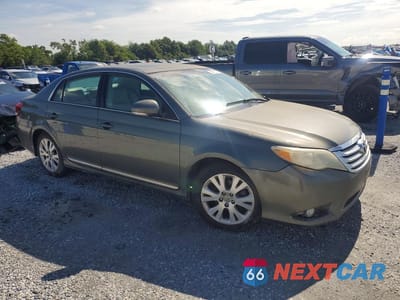 Czwarte zdjęcie samochodu z boku: 2011 TOYOTA AVALON BASE VIN:4T1BK3DB4BU378233 - miniatura