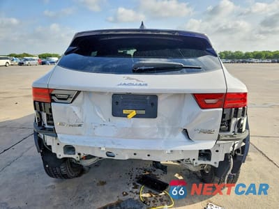 Zdjęcie 6 z 13 samochodu: 2020 JAGUAR E-PACE VIN:SADFK2FX4L1014622 - miniatura