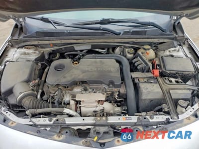 Zdjęcie 11 z 12 samochodu: 2017 CHEVROLET MALIBU LT VIN:1G1ZE5ST2HF274301 - miniatura