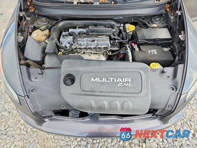 Zdjęcie 12 z 13 samochodu: 2015 JEEP CHEROKEE LATITUDE VIN:1C4PJLCB7FW627696 - miniatura