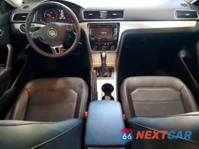 Zdjęcie 8 z 13 samochodu: 2013 VOLKSWAGEN PASSAT SE VIN:1VWBP7A34DC040413 - miniatura