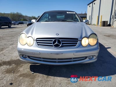 Piąte zdjęcie samochodu w środku: 2004 MERCEDES-BENZ CLK 320 VIN:WDBTK65G44T026037 - miniatura