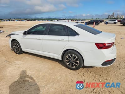 Drugie zdjęcie samochodu z przodu: 2024 VOLKSWAGEN JETTA S VIN:3VW5M7BU3RM100720 - miniatura