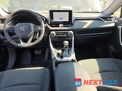 Zdjęcie 9 z 15 samochodu: 2023 TOYOTA RAV4 XLE VIN:2T3P1RFV1PW337284 - miniatura