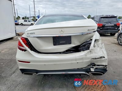 Zdjęcie 6 z 12 samochodu: 2018 MERCEDES-BENZ E 400 4MATIC VIN:WDDZF6GB6JA380057 - miniatura