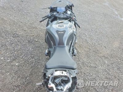 Zdjęcie 6 z 9 samochodu: 2026 KAWASAKI ZX636 K VIN:JKBZXJJ10TA042849 - miniatura