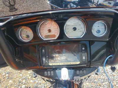 Zdjęcie 7 z 8 samochodu: 2015 HARLEY-DAVIDSON FLHXS STREET GLIDE SPECIAL VIN:1HD1KRM17FB700700 - miniatura