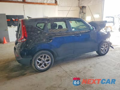 Trzecie zdjęcie samochodu z tyłu: 2021 KIA SOUL S VIN:KNDJ23AU3M7785872 - miniatura