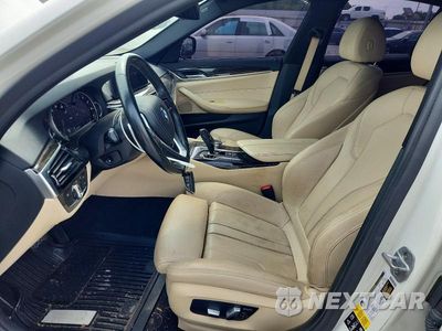 Zdjęcie 7 z 12 samochodu: 2018 BMW 530 XI VIN:WBAJA7C52JWC76292 - miniatura
