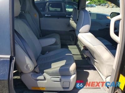 Zdjęcie 11 z 13 samochodu: 2014 TOYOTA SIENNA LIMITED 7-PASSENGER VIN:5TDDK3DC8ES087829 - miniatura
