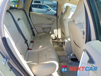 Zdjęcie 10 z 12 samochodu: 2016 VOLVO XC60 T5 PREMIER VIN:YV440MDK3G2785243 - miniatura
