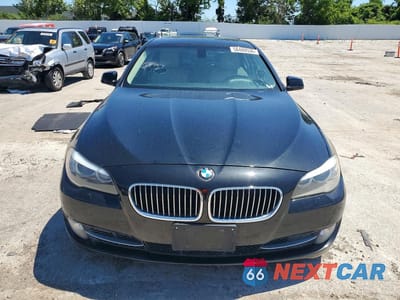 Piąte zdjęcie samochodu w środku: 2012 BMW 528 XI VIN:WBAXH5C50CDW10521 - miniatura