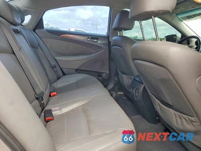 Zdjęcie 10 z 12 samochodu: 2012 HYUNDAI SONATA HYBRID VIN:KMHEC4A40CA035427 - miniatura