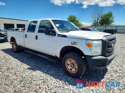 Czwarte zdjęcie samochodu z boku: 2016 FORD F250 SUPER DUTY VIN:1FT7W2B61GED33041 - miniatura