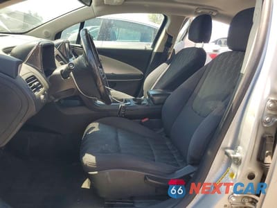 Zdjęcie 7 z 12 samochodu: 2014 CHEVROLET VOLT VIN:1G1RE6E45EU159399 - miniatura
