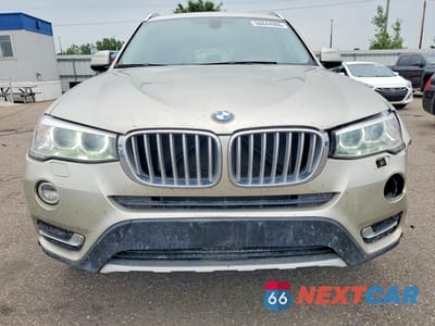 Piąte zdjęcie samochodu w środku: 2015 BMW X3 XDRIVE28I VIN:5UXWX9C58F0D51962 - miniatura
