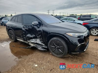 Czwarte zdjęcie samochodu z boku: 2024 MERCEDES-BENZ EQS SUV 680 4MATIC MAYBACH VIN:4JGDX5FBXRA036395 - miniatura