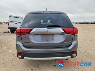 Zdjęcie 6 z 14 samochodu: 2018 MITSUBISHI OUTLANDER ES VIN:JA4AD2A37JJ002668 - miniatura