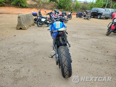 Czwarte zdjęcie samochodu z boku: 2026 SUZUKI GSX800 F VIN:JS1EM13B1T7100658 - miniatura