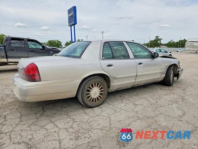 Trzecie zdjęcie samochodu z tyłu: 2006 MERCURY GRAND MARQUIS LS VIN:2MEFM75V26X640408 - miniatura