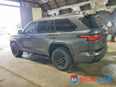 Drugie zdjęcie samochodu z przodu: 2024 TOYOTA SEQUOIA TRD PRO VIN:7SVAAABA7RX046755 - miniatura